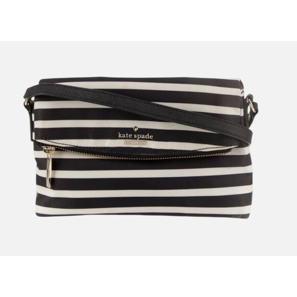 Kate Spade STORYBOOK Classic Nylon Mini Carson Crossbody EUC - Picture 1 of 13